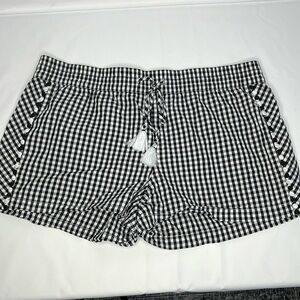 Vineyard Vines Gingham Shorts - elastic waistband & tassel drawstring Size Large